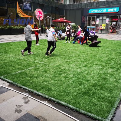 Buon prezzo erba artificiale sintetica di dimensione del × 50cm di 50cm per la corte di baseball di pallamano online