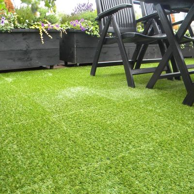 Buon prezzo bene mobile sintetico dell'erba del giardino artificiale di 30cm×30cm per il cortile del tetto online