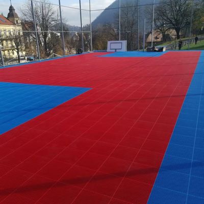 Buon prezzo 2.5kg/pc Piastrelle di PP Pavimenti sportivi - MOQ 500pcs Spessore 15mm online