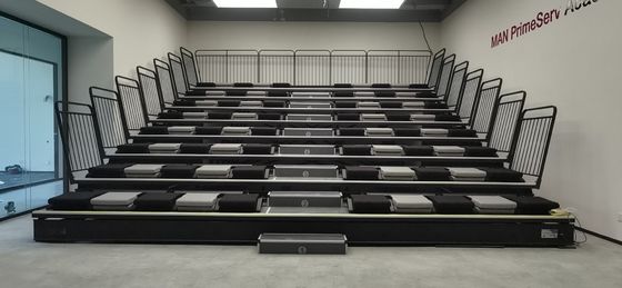 Buon prezzo 200 - 500 persone Capacità Sedie da sbiancamento retrattili resistenti alla ruggine e alla corrosione online