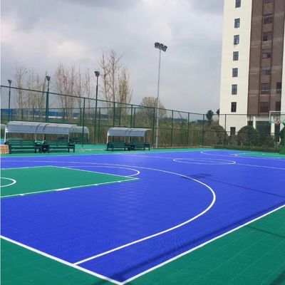 Buon prezzo Pp durevoli che collegano la pavimentazione di sport, mattonelle resistenti della corte di sport all'aperto del graffio online