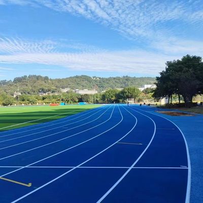 Buon prezzo IAAF ha approvato la pista corrente di gomma con il sistema di rivestimento dello spruzzo Eco amichevole online