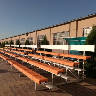 Buon prezzo Gradinata all'aperto del metallo del campo da giuoco di alluminio 4 file con i sedili online