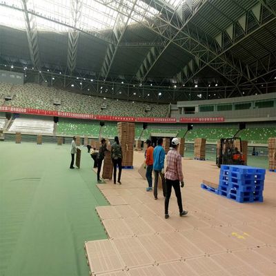 Buon prezzo Pavimentazione di collegamento materiale di evento dei pp, pavimentazione all'aperto portatile per la protezione del tappeto erboso online