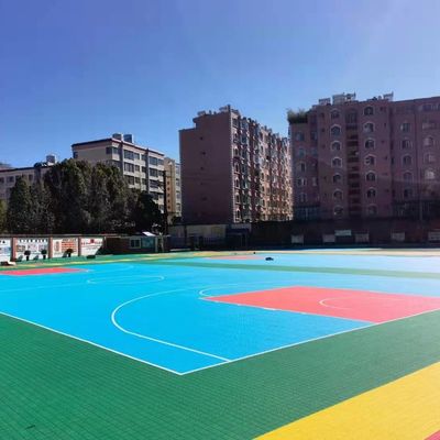 Buon prezzo Pavimentazione sportiva ad incastro con piastrelle in PP esagonali di superficie da 15 mm ad alto impatto online