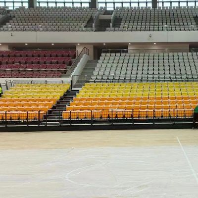 45 cm di larghezza Struttura di metallo Tribuna Stadio Seduta con 5 anni