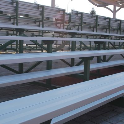 Buon prezzo Materiale di alluminio Sedia per gradinate metalliche esterne 20PCS / 36PCS online