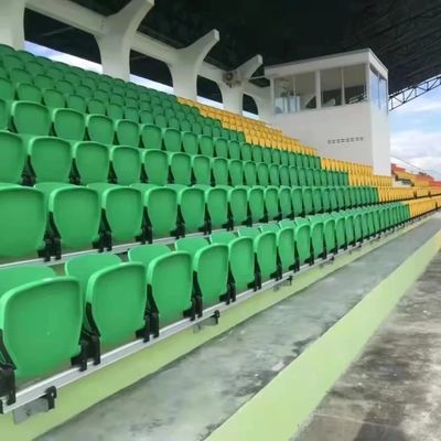Buon prezzo Sedie per stadi in HDPE/PP resistenti ai raggi UV in colori vivaci per eventi interni/esterni online